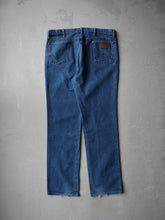 Load image into Gallery viewer, Wrangler Jeans - 36&quot;
