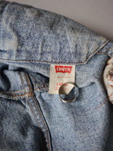 Load image into Gallery viewer, 1990&#39;s Levi&#39;s Made in USA Denim Jacket - L
