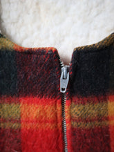 Load image into Gallery viewer, 1970&#39;s Wool Plaid Vest - L
