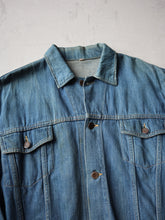 Load image into Gallery viewer, Tower Selvedge Denim Jacket - M
